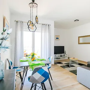 https://apartman-gaby.hotels-in-trogir.com