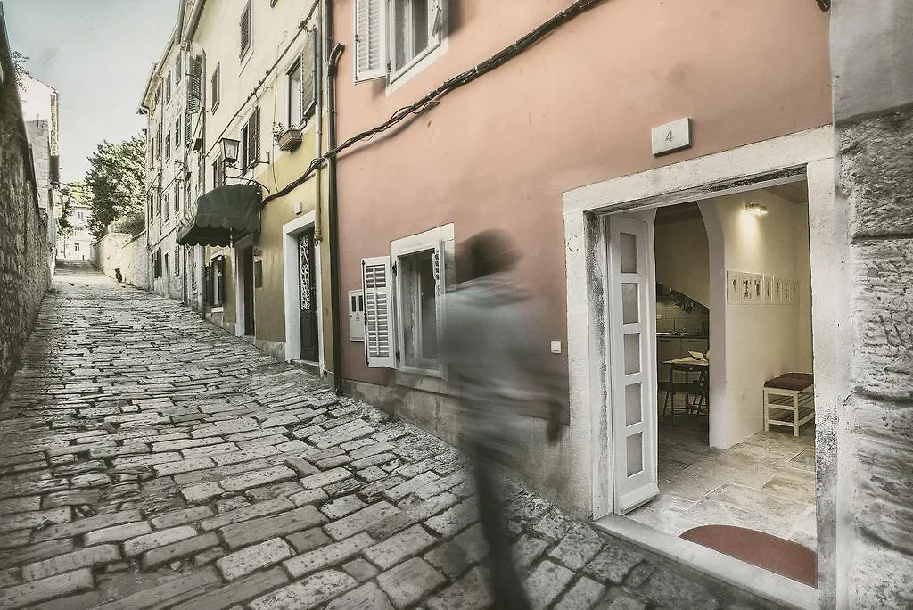 Art Kuca Cvajner Apartment Pula 0*,  Croatia